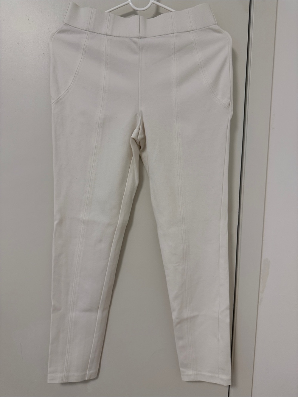 Jones New York Off-White Ponte Skinny Pants